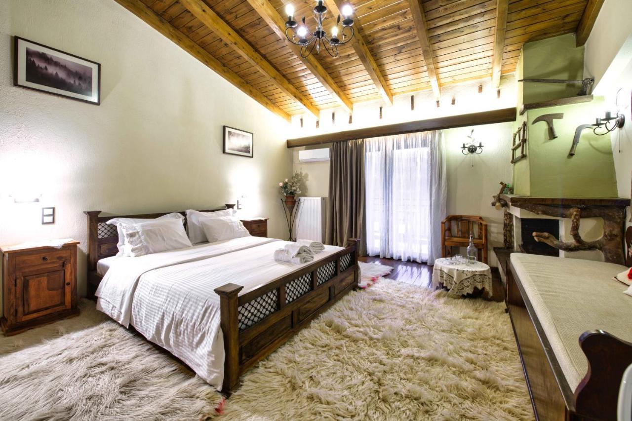 Hotel Teloneio Plaka  Bagian luar foto